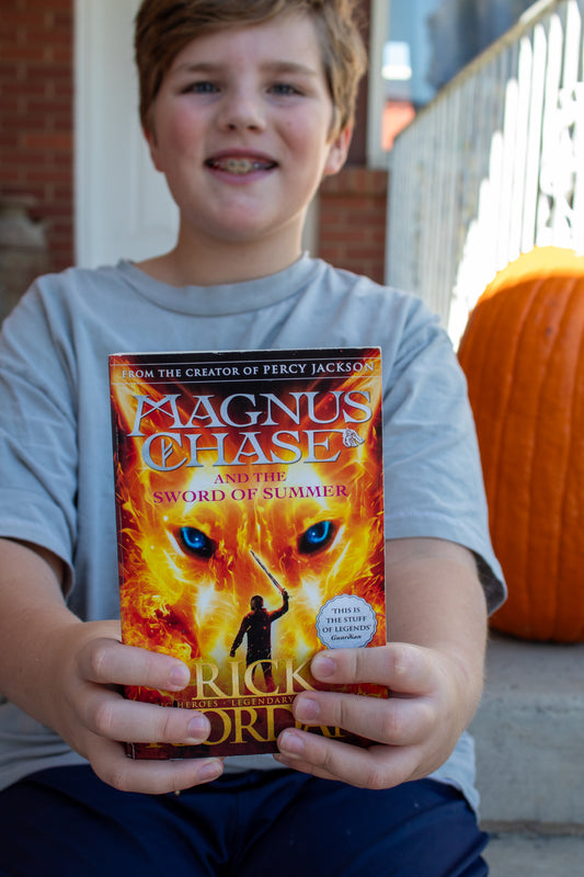 Archie Reviews Magnus Chase: And The Sword Of Summer (Book 1 of 3)